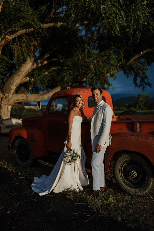 Bride + Groom with Thunderbolt